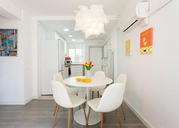 アパート Key Diagonal Mar *